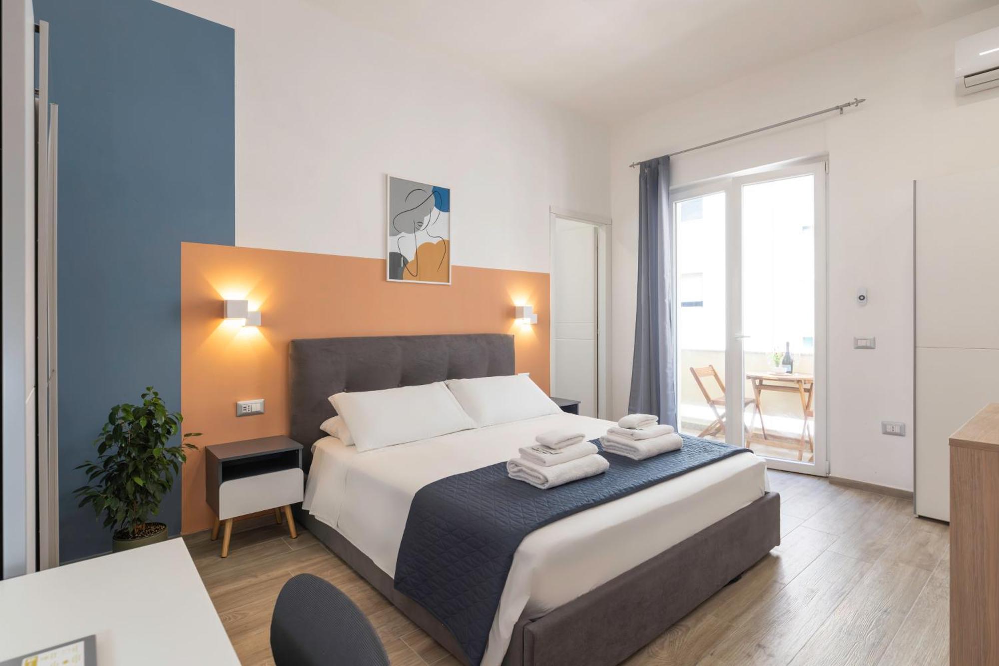 Quarzo. Modern Rooms 卡利亚里 外观 照片